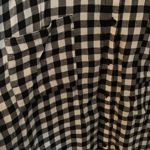 ⭐️NEW⭐️Bp. Shirt - Picture 3 of 6